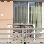 Slv Dionysos Apartment アパート Ofrínion