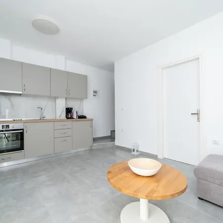 Apartment Dionysos Residential Complex Ofrinion