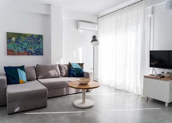 Dionysos Residential Complex דירה